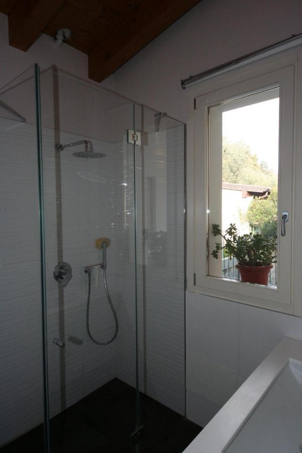 Casa Franka Garda Lake View توسكولانو ماديرنو المظهر الخارجي الصورة