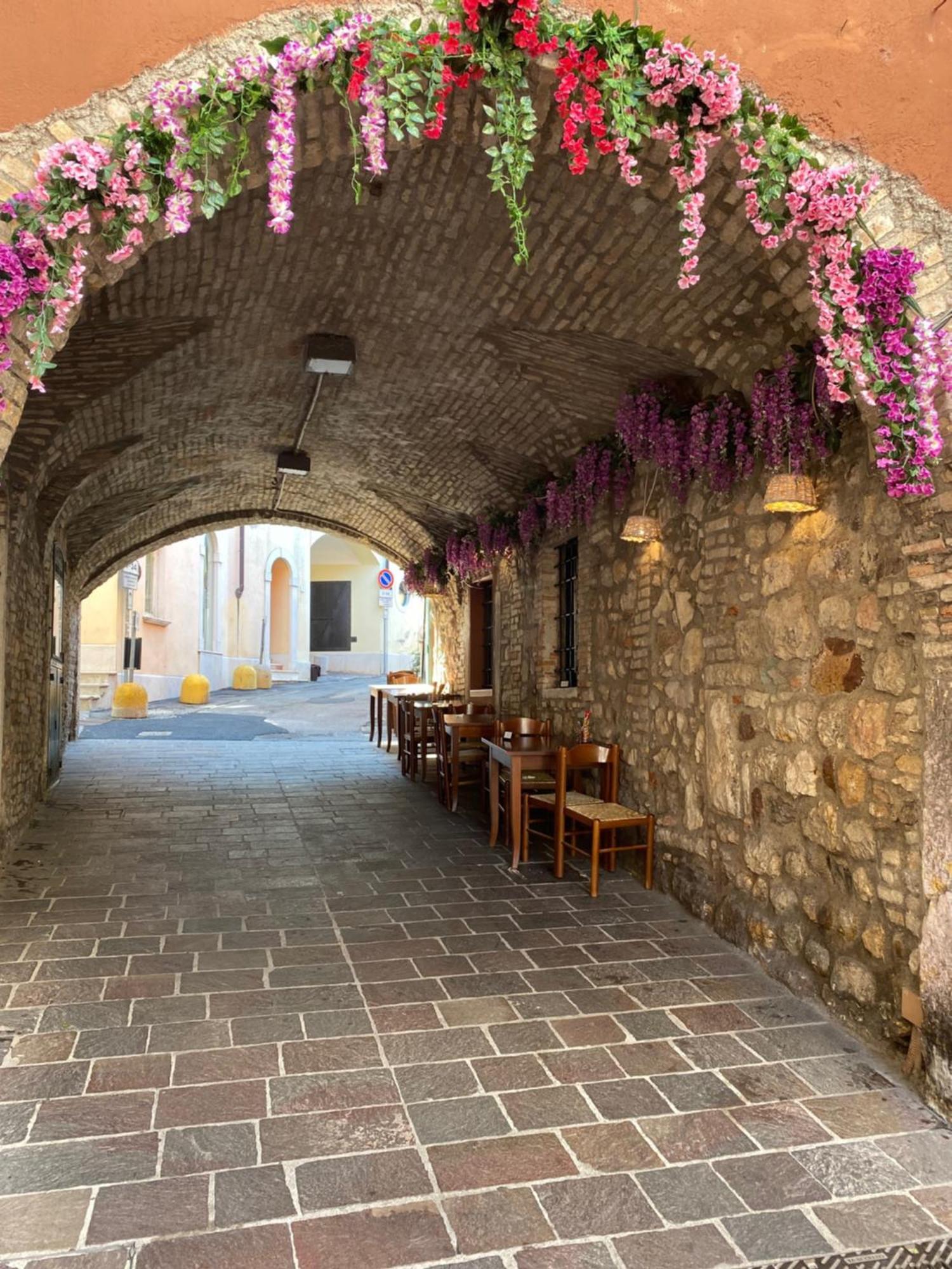 Casa Franka Garda Lake View توسكولانو ماديرنو المظهر الخارجي الصورة